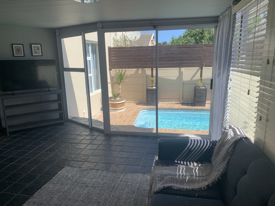 2 Bedroom Property for Sale in Table View Western Cape